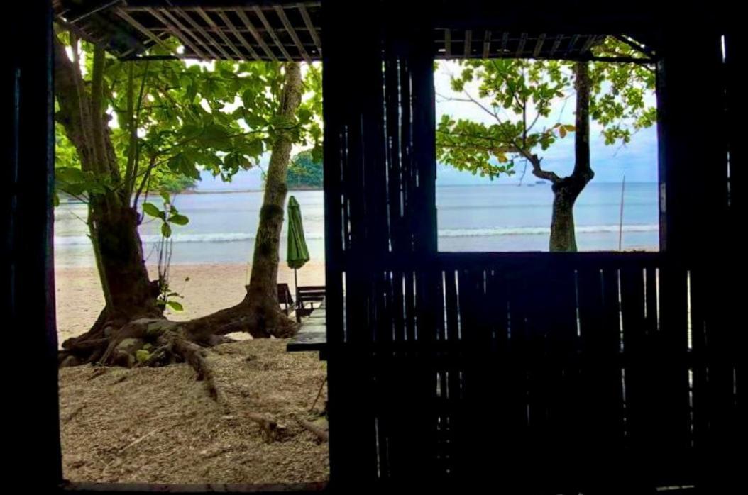 Готель Playa La Caleta Bataan Моронґ Екстер'єр фото